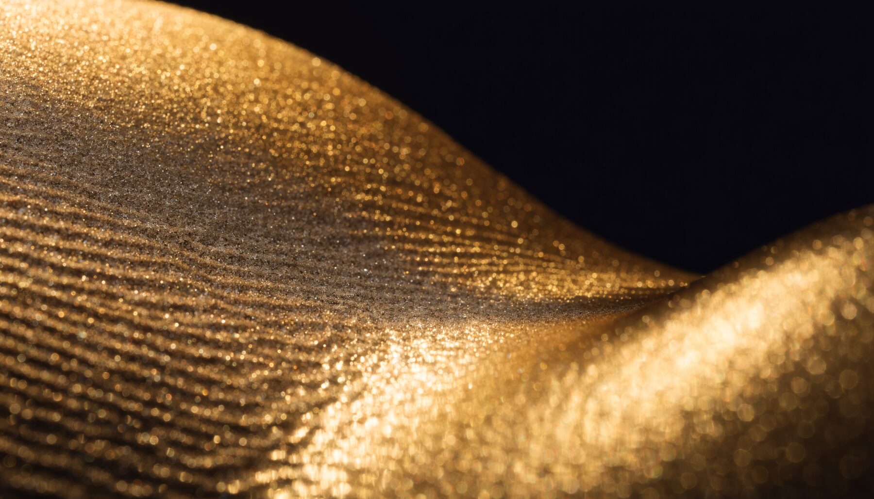 Uneven Texture & Enlarged Pores &mdash; condition guide by Dr Sin Yong