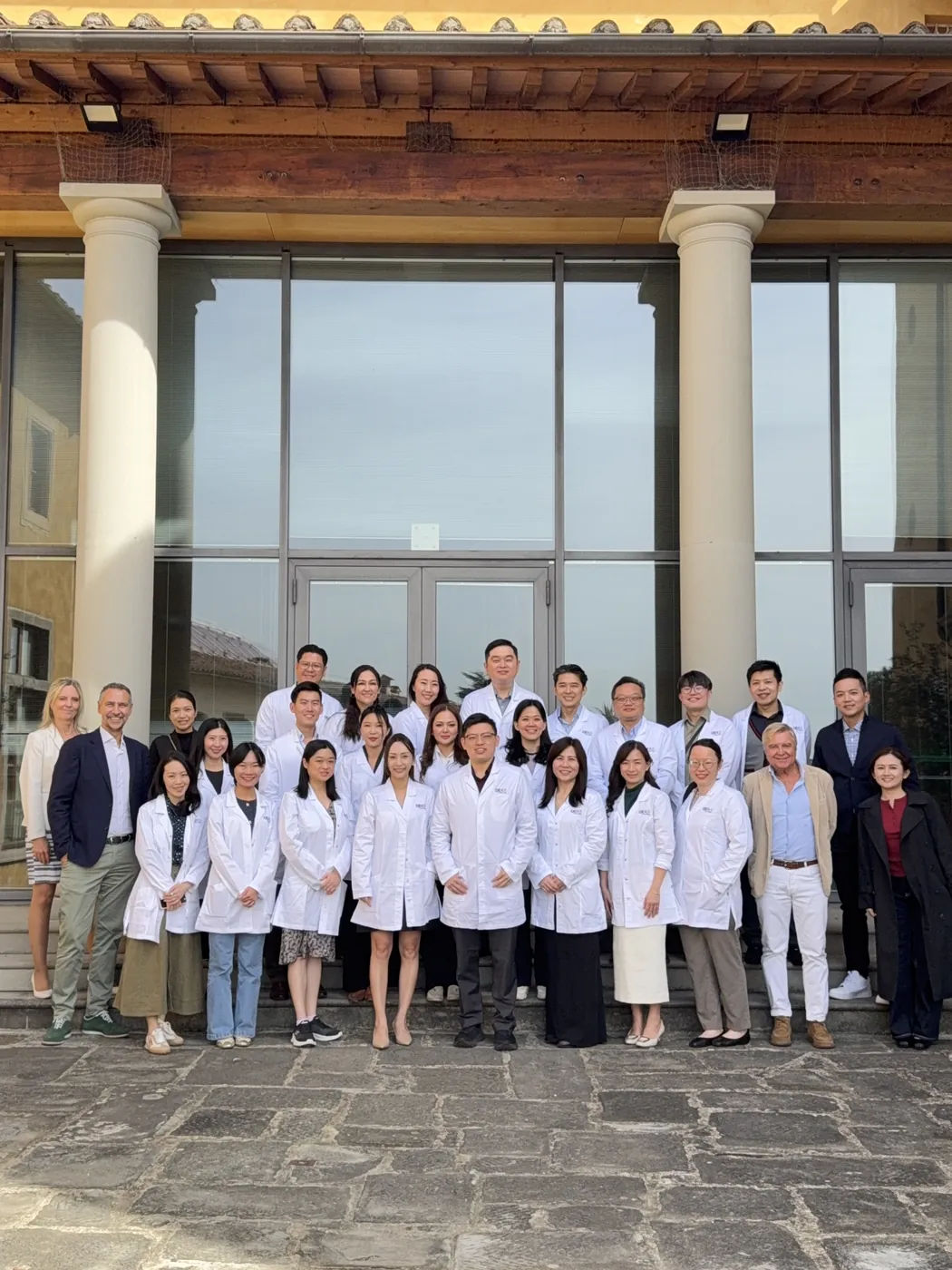 Physicians attending the October 2026 DEKA Academy gathered outside Villa Donatello, Florence