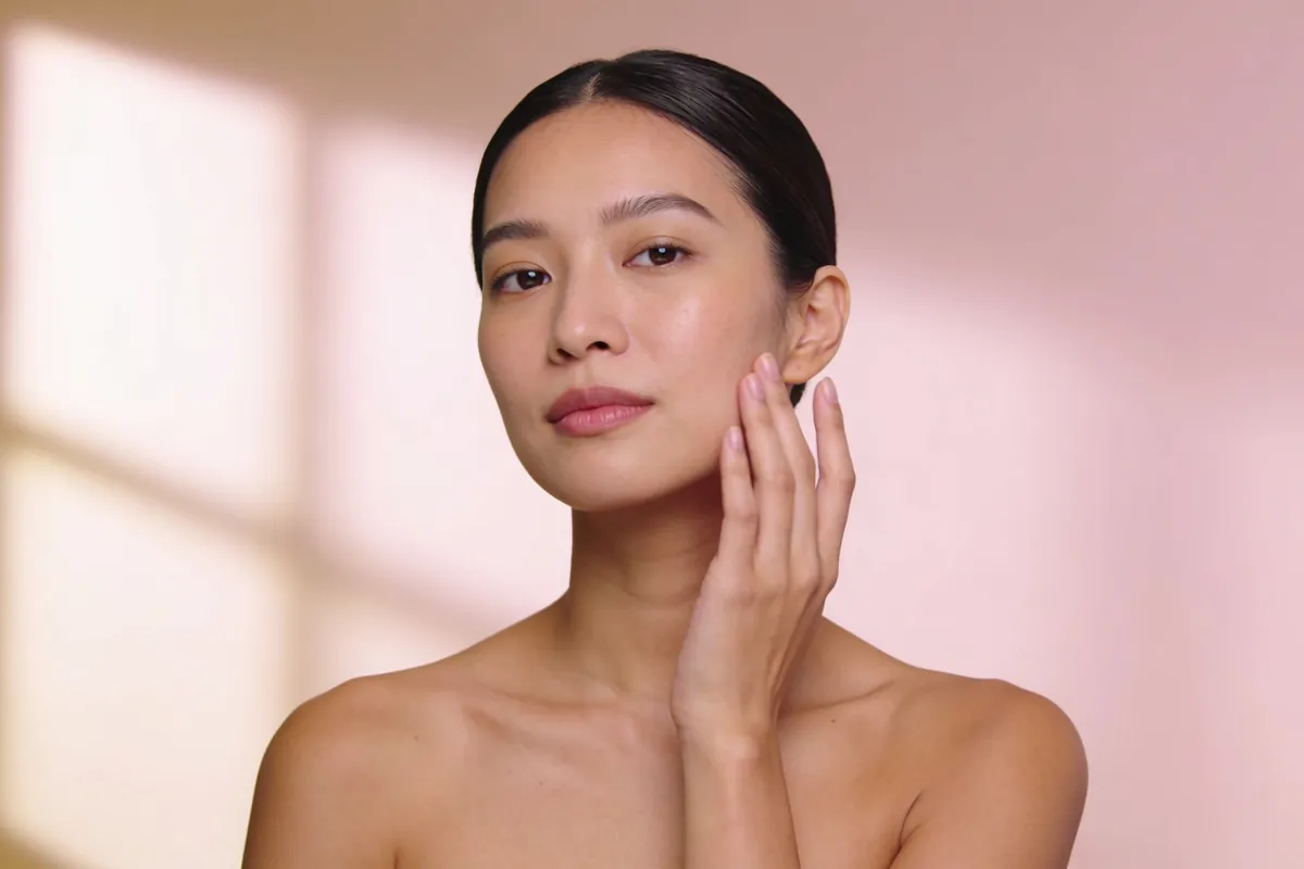 Illustrative image of calm, even skin, the starting point for the skin type guides