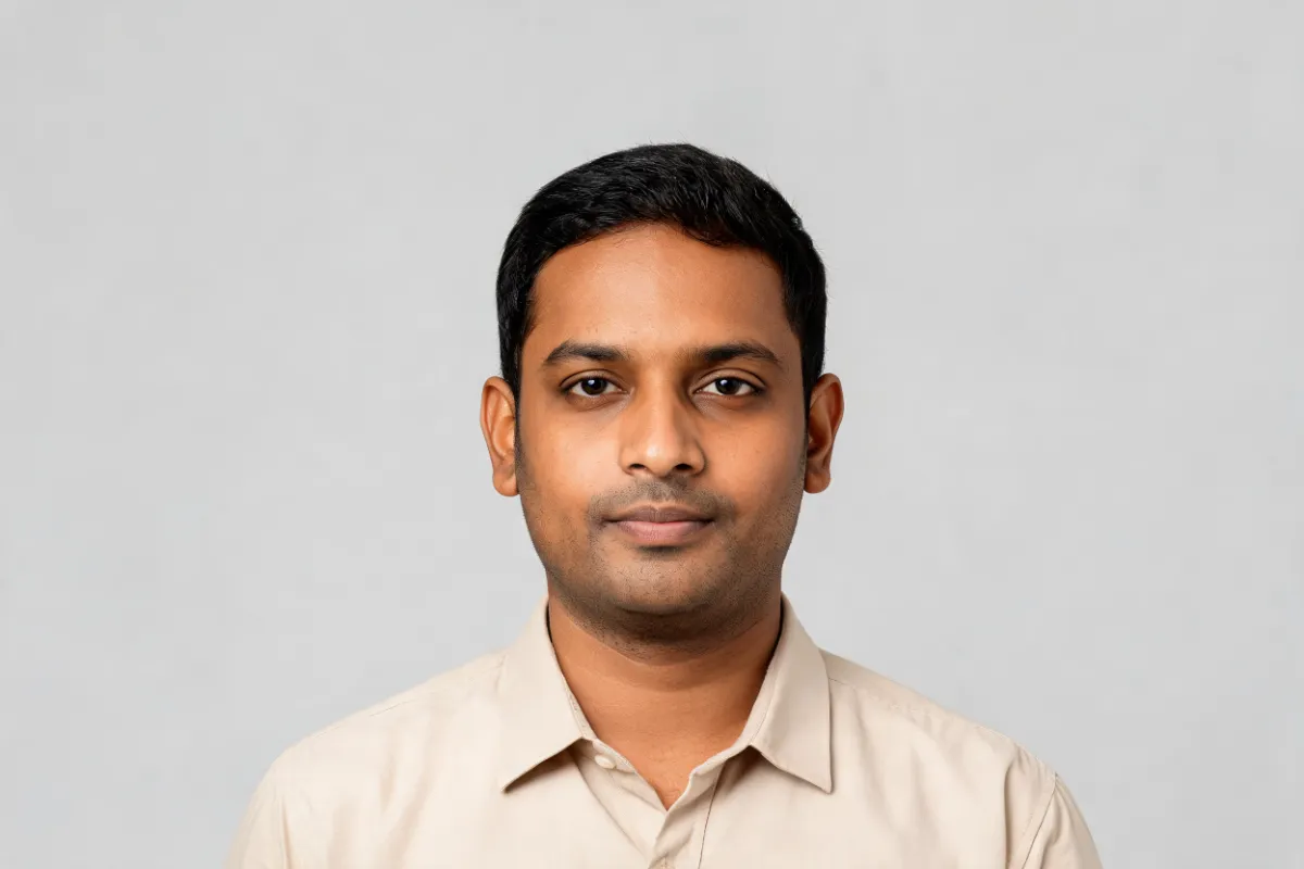 A man in his thirties with short dark hair and a visible hairline (illustrative image, not a patient)